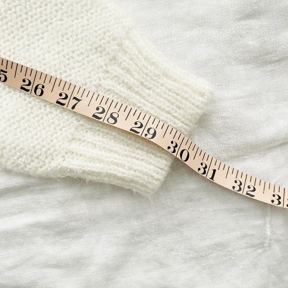 Vintage Cream Cable Knit Sweater with Bows and Pearls Size Large Coquette Girly - Picture 12 of 14